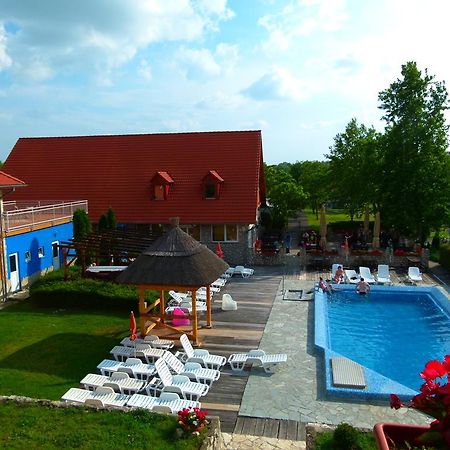 Wellness Park Pension Hotel Gyenesdias Exterior photo