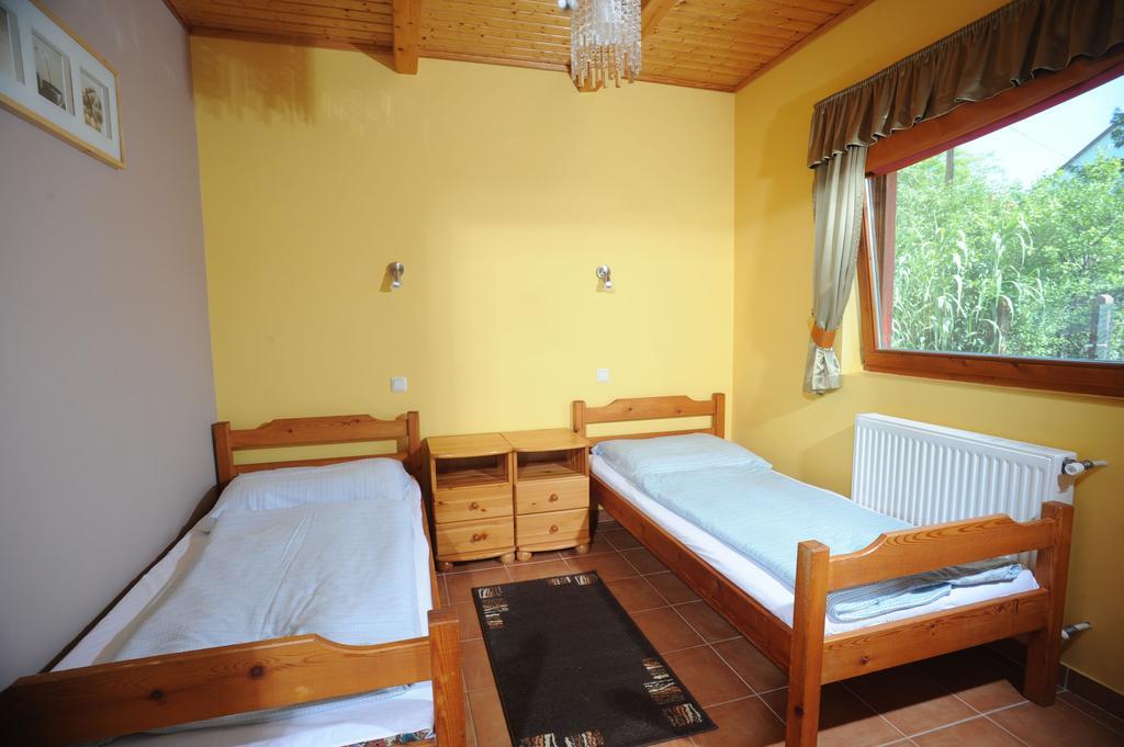 Wellness Park Pension Hotel Gyenesdias Room photo